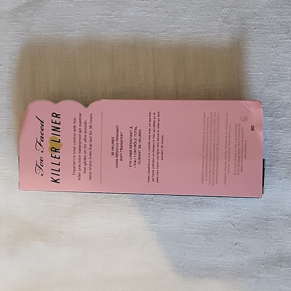 Too Faced Killer Eyeliner - Picture 2 of 4